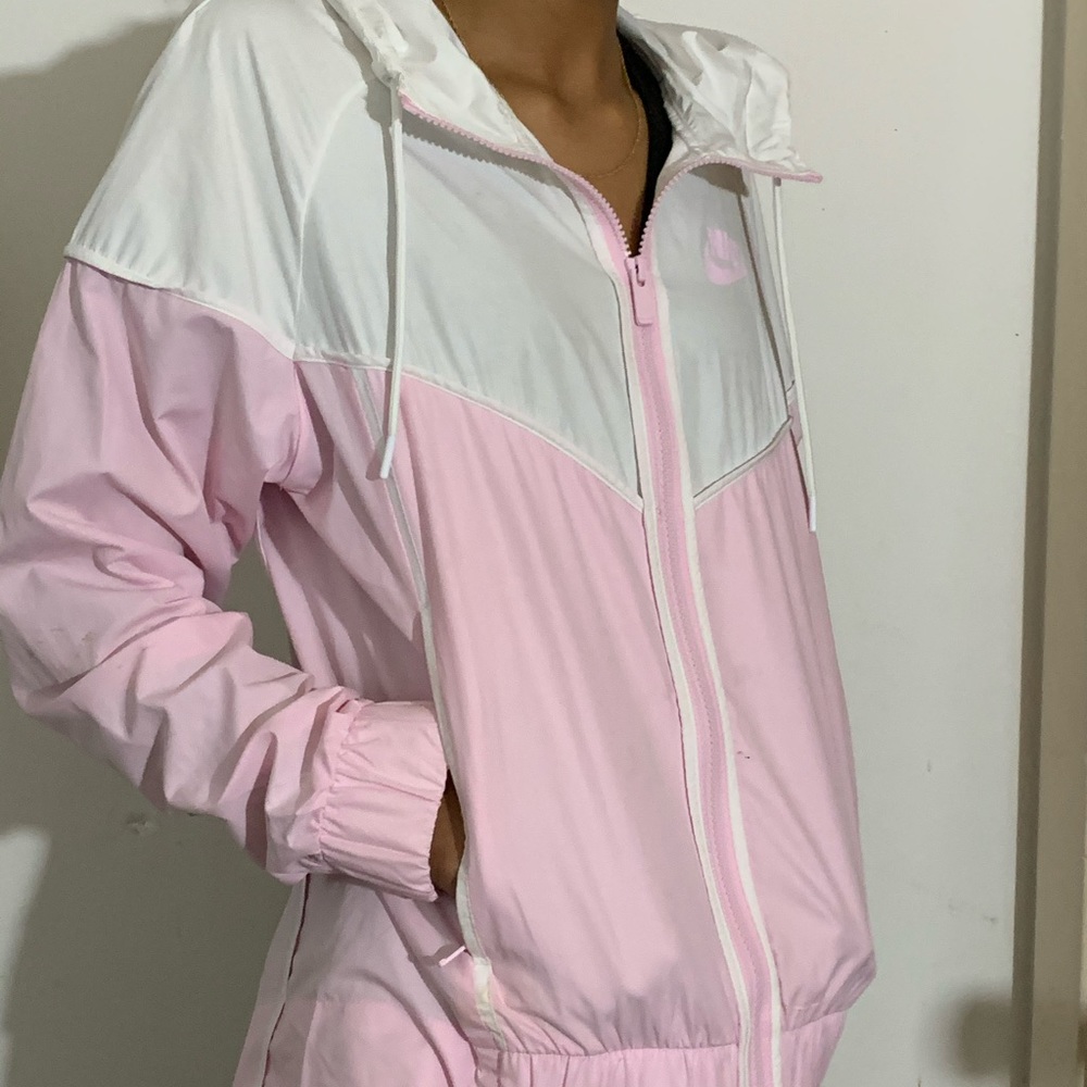 pink nike windbreaker